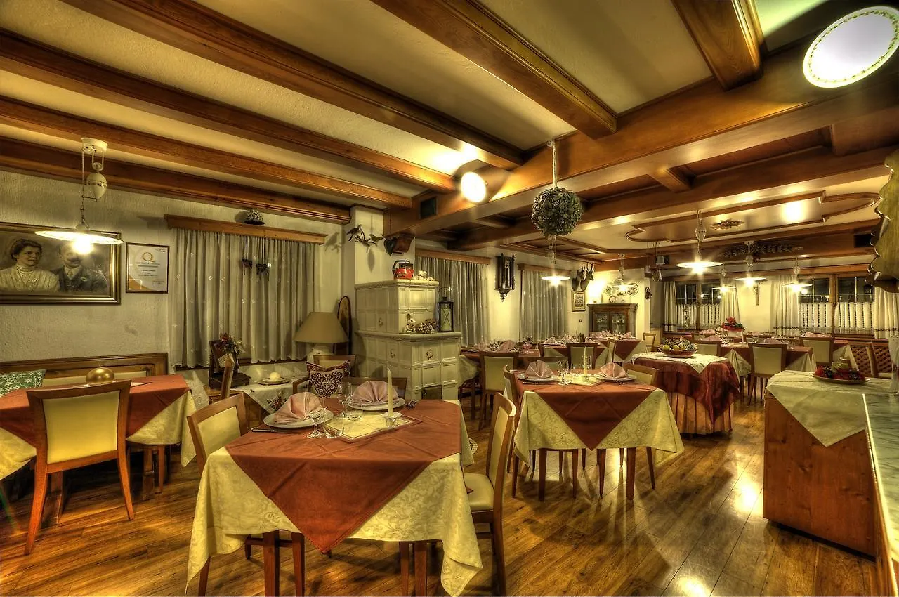 Albergo Venezia Sappada Hotel